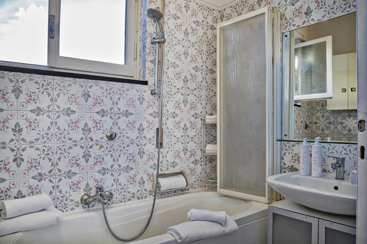 Homey Seaview Apartment By Wonderful Italy Gênes Extérieur photo